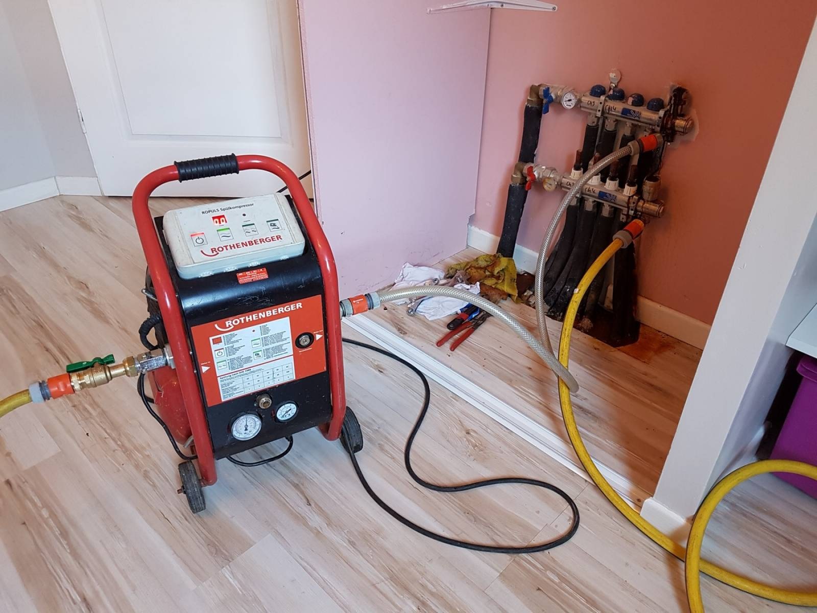 Kartal Petrol İş Protherm Hermetik Şofben Petek Temizliği